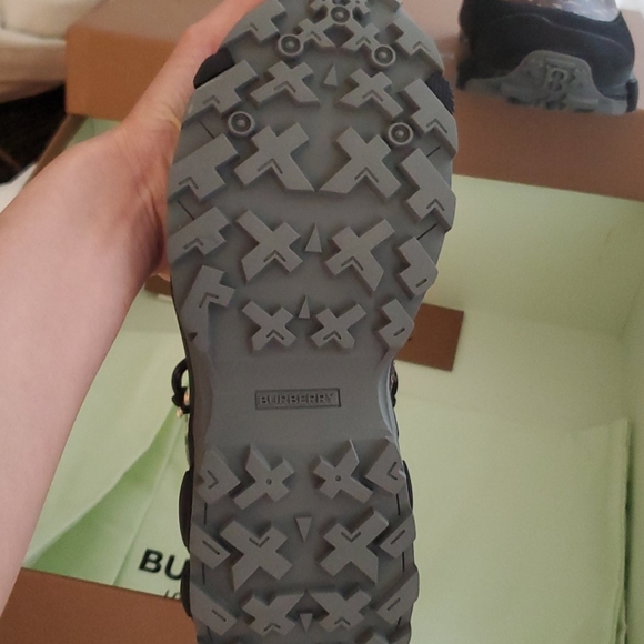 Hiking boot burberry - Picture 6 of 8